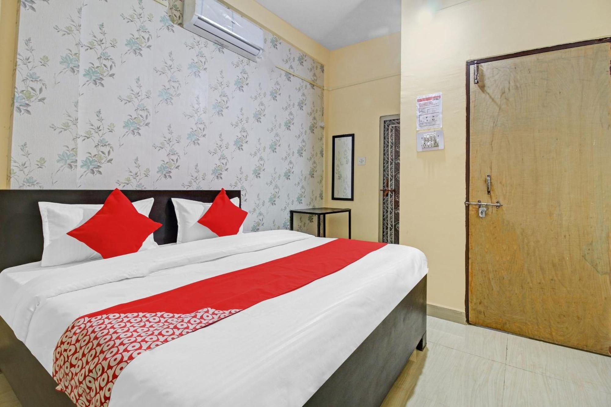 Hotel O Red N Blue Bhopal Exteriör bild