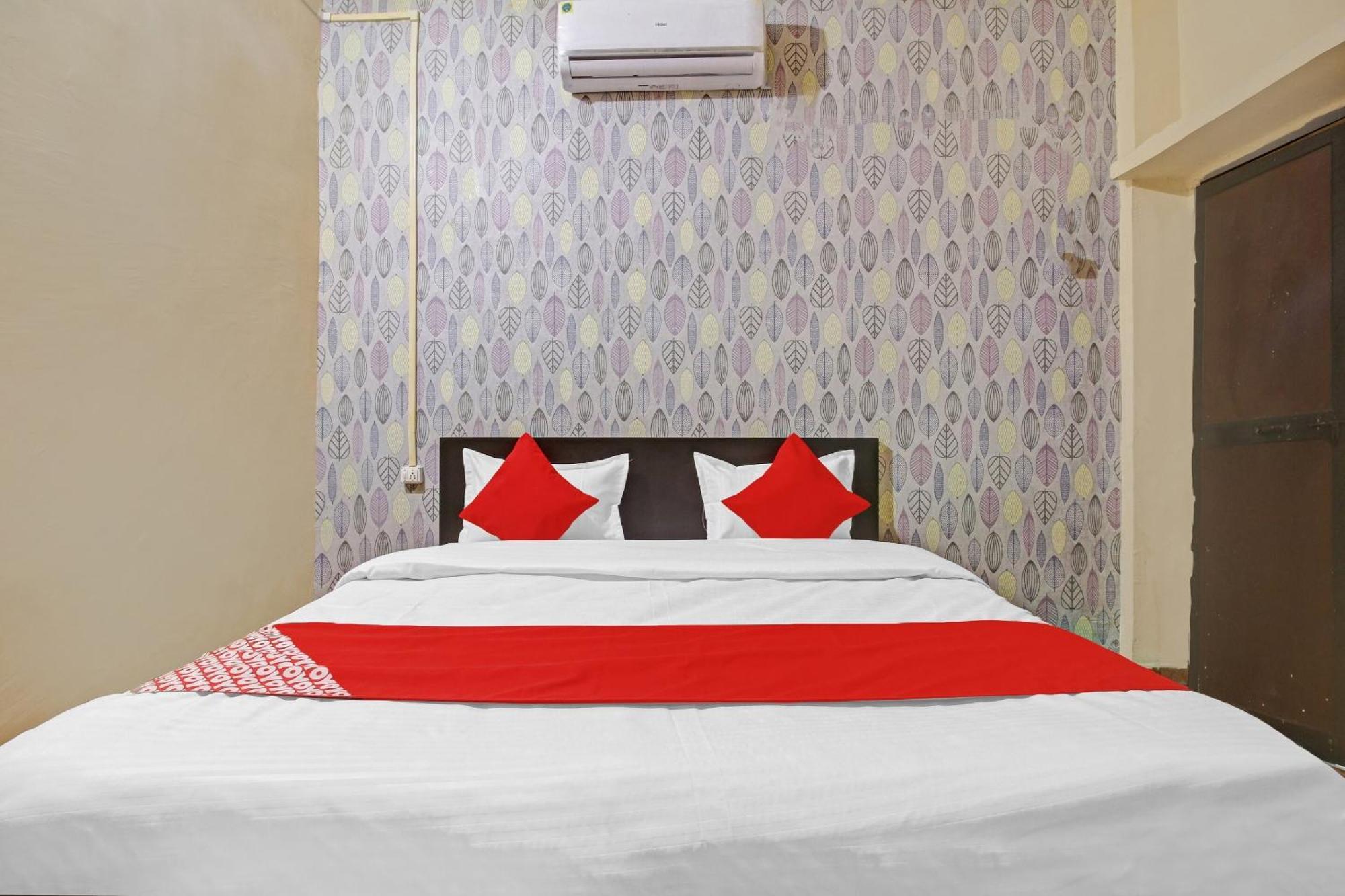Hotel O Red N Blue Bhopal Exteriör bild